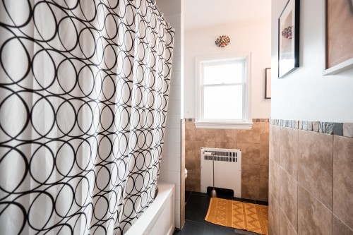 228 26Th Avenue E, Vancouver, BC 