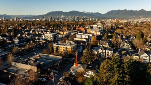 228 26Th Avenue E, Vancouver, BC 