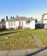 7337 Dow Avenue  Burnaby, BC V6E 4A4