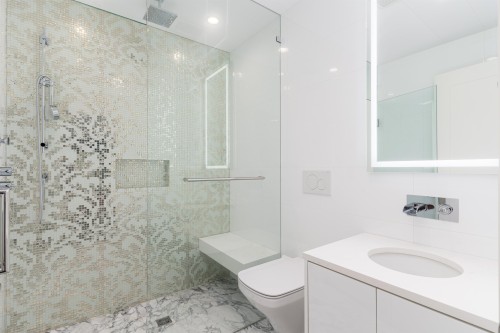 8083 Angus Drive, Vancouver, BC 