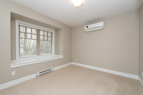 966 43Rd Avenue W, Vancouver, BC 