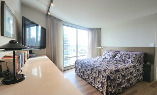 1383 Marinaside Crescent, Vancouver, BC 