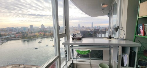 1383 Marinaside Crescent, Vancouver, BC 