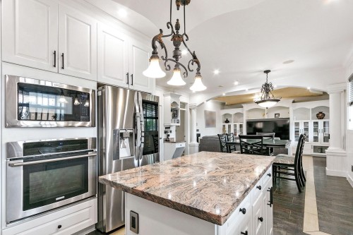 1060 61St Avenue E, Vancouver, BC 