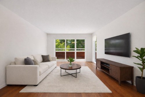 202-250 1st Street W North Vancouver, BC V7M 1B4