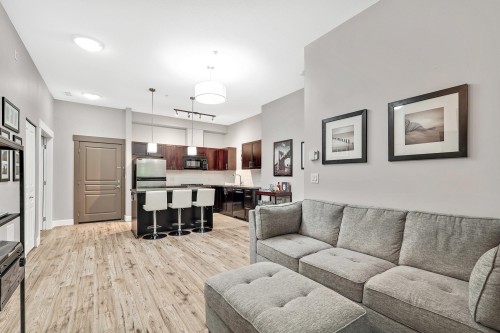 102-12283 224 Street, Maple Ridge, BC 