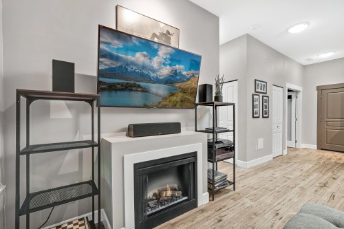 102-12283 224 Street, Maple Ridge, BC 