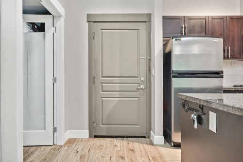 102-12283 224 Street, Maple Ridge, BC 