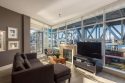 805-628 Kinghorne Mews  Vancouver, BC V6Z 3H6