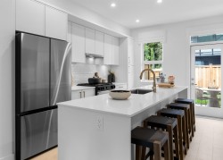 124-3546 Monson Crescent  Coquitlam, BC V3B 0S5