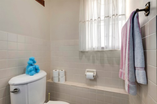 2636 Triumph Street, Vancouver, BC 