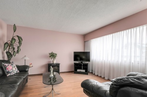 2636 Triumph Street, Vancouver, BC 