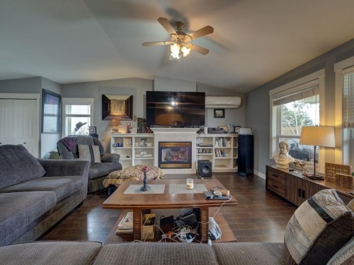 5641 Nickerson Road, Sechelt, BC 