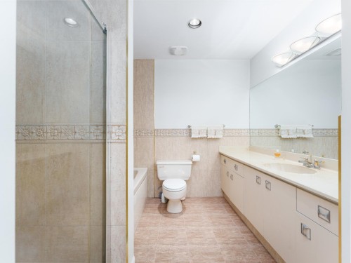 1450 40Th Avenue W, Vancouver, BC 