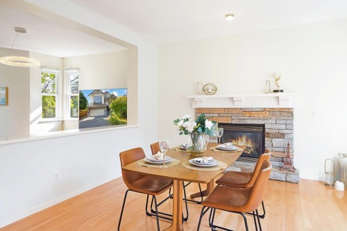 513 Forest Parkway, Port Moody, BC 