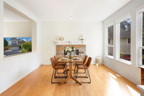 513 Forest Parkway, Port Moody, BC 