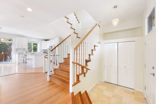 513 Forest Parkway, Port Moody, BC 