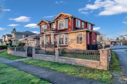 3257 51St Avenue, Vancouver, BC 