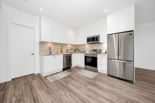 4399 Highland Boulevard, North Vancouver, BC 