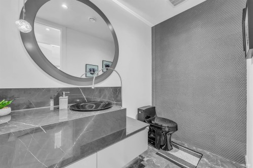 4399 Highland Boulevard, North Vancouver, BC 