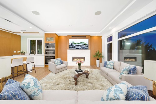 4399 Highland Boulevard, North Vancouver, BC 