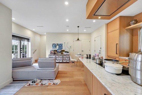 1232 26Th Avenue W, Vancouver, BC 