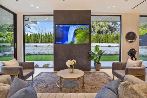 922 Wentworth Avenue, North Vancouver, BC 