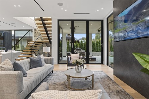 922 Wentworth Avenue, North Vancouver, BC 