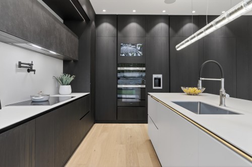 922 Wentworth Avenue, North Vancouver, BC 