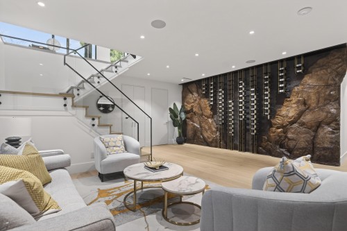 922 Wentworth Avenue, North Vancouver, BC 