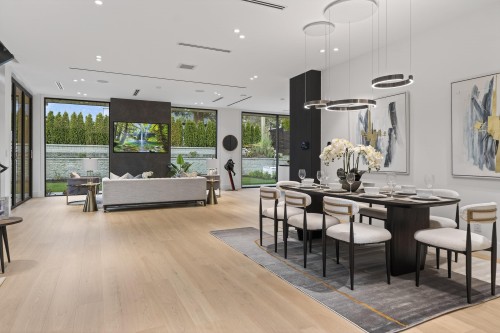 922 Wentworth Avenue, North Vancouver, BC 