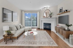 307-876 16th Avenue W Vancouver, BC V5Z 3T8