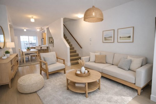 6-909 Clarke Road  Port Moody, BC V3H 1L6