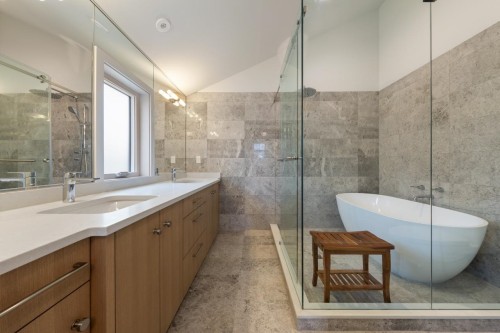 1136 26Th Avenue E, Vancouver, BC 