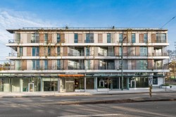 307-2888 Arbutus Street  Vancouver, BC V6J 0J1