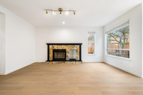 2905 Woodstone Court, Coquitlam, BC 