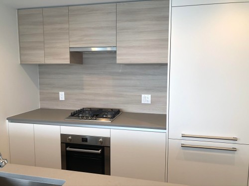 652 Whiting Way, Coquitlam, BC 