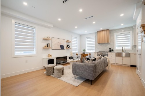 2105 33Rd Avenue E, Vancouver, BC 