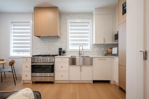 2105 33Rd Avenue E, Vancouver, BC 