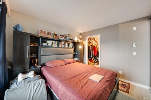 408-1673 Lloyd Avenue, North Vancouver, BC 