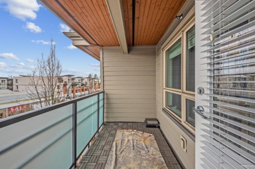 408-1673 Lloyd Avenue, North Vancouver, BC 