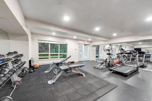 408-1673 Lloyd Avenue, North Vancouver, BC 