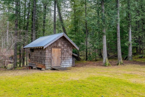 2 Walkerville Road, Pemberton, BC 
