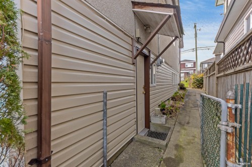 5871 Argyle Street, Vancouver, BC 