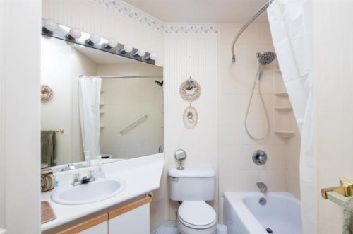 E307-40180 Willow Crescent, Squamish, BC 