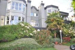 104-2255 Eton Street  Vancouver, BC V5L 1C9