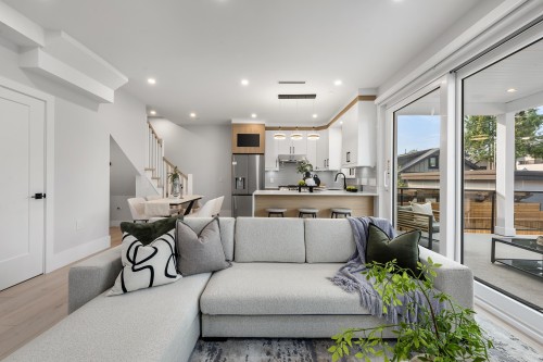 2743 Mcgill Street, Vancouver, BC 