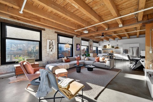 55 Cordova Street E, Vancouver, BC 