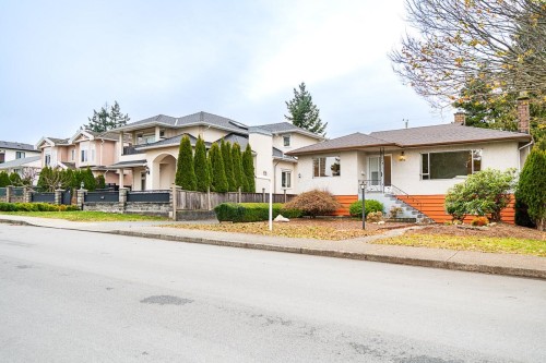 6779 Elwell Street, Burnaby, BC 