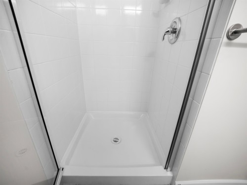 935 8Th Avenue E, Vancouver, BC 